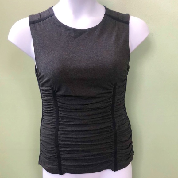Dolce & Gabbana Tank Top SZ 44 - Picture 2 of 10